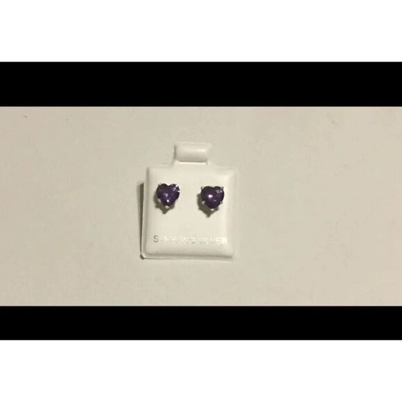 Stunning 2Ct Heart Cut Amethyst Gemstone Stud Earrings~925 - Picture 2 of 2